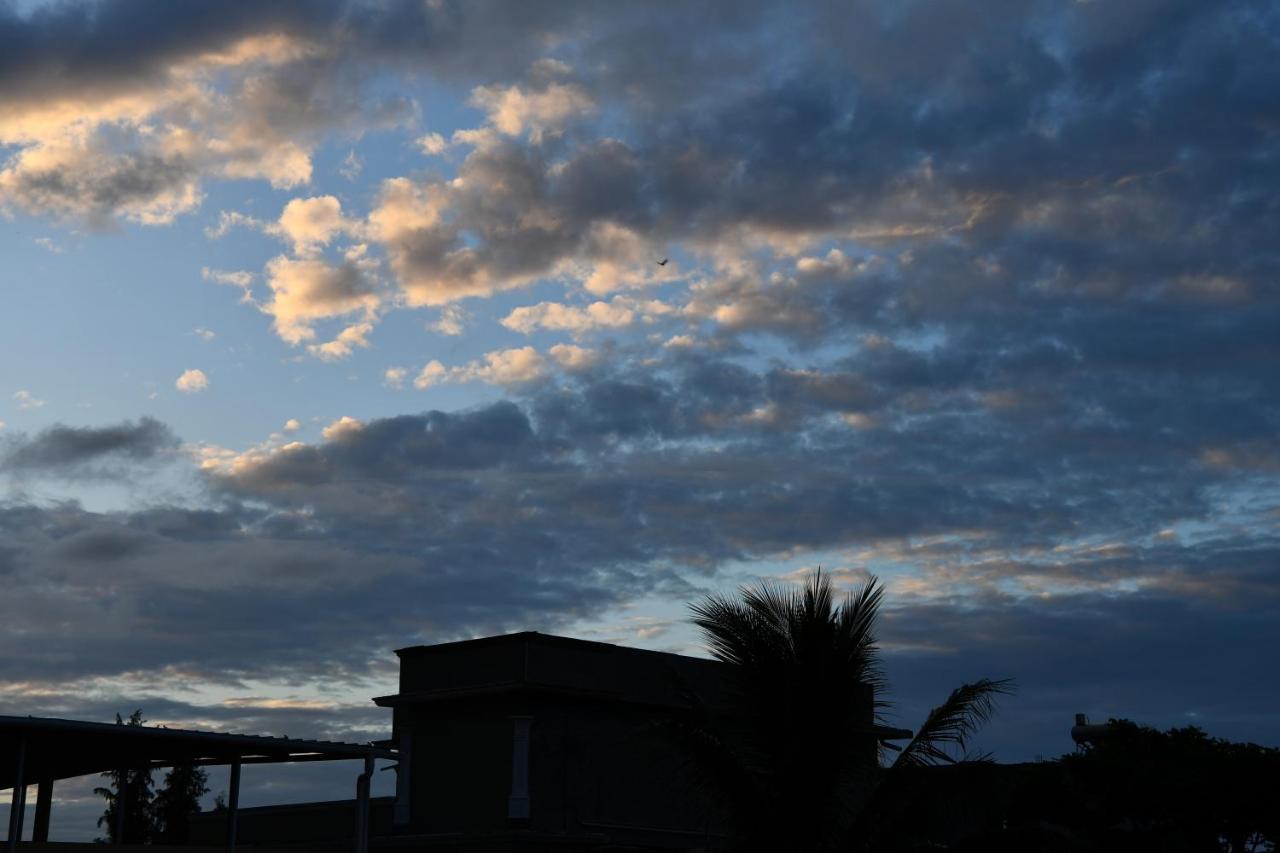 Bel Appartement Proche De La Plage Trou Aux Biches Trou-aux-Biches Exterior foto